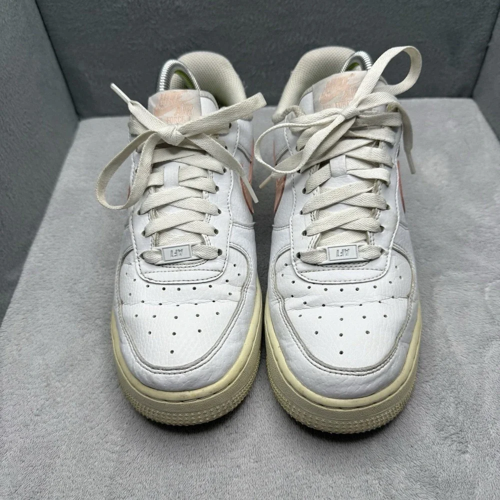 Nike pre owned